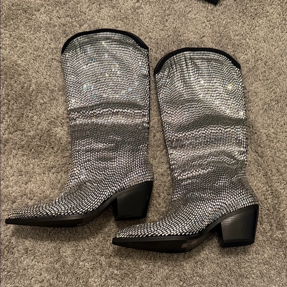 Rhinestone Western Heeled Boots - Picture 3 of 5